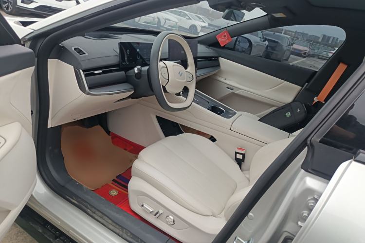 Used Dongfeng eπ eπ007 2025 Model Range-Extended 230 Leading Supreme Edition
