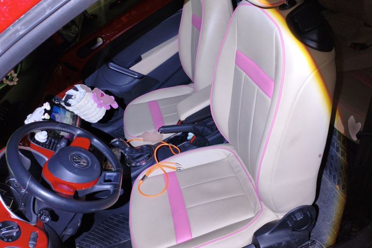 Used Volkswagen Beetle 2013 1.4TSI Fashion Edition Left Front Seat