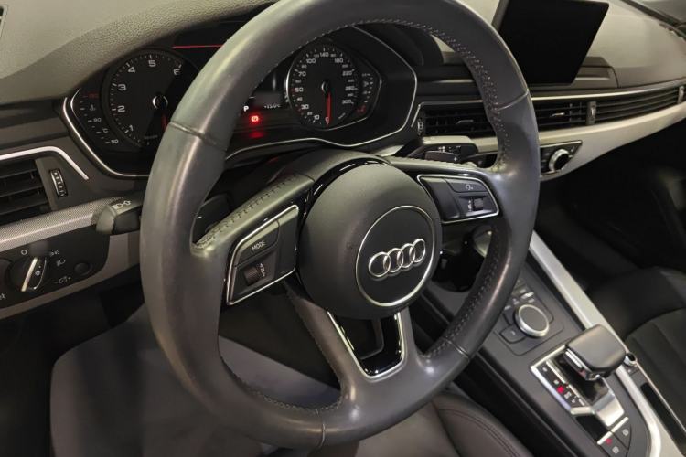 Used Audi A5 2017 Sportback 40 TFSI Fashion Model