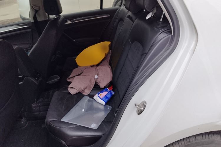 Used Volkswagen Golf 2018 230TSI Automatic Luxury Version
