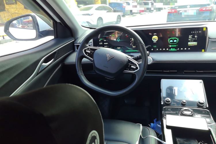 Used NETA U 2023 NETA U-Ⅱ 400 U Show Edition – Lithium Iron Phosphate
