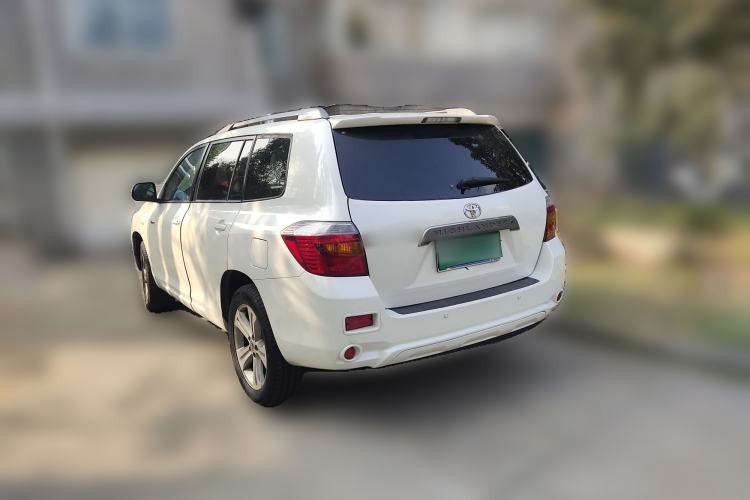 Used Toyota Highlander 2009 2.7L Two-Wheel Drive 7-Seater Luxury Edition
