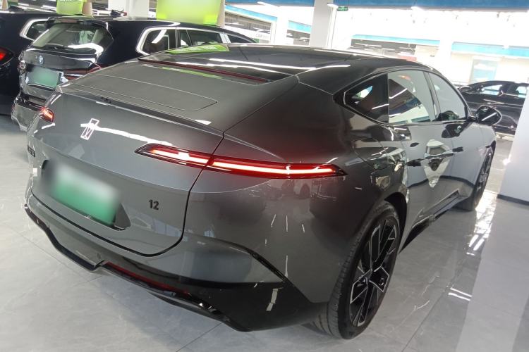 Used Avatr 12 2025 Year Updated Ultra Extended-Range Version
