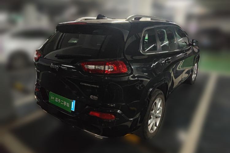 Used Jeep Cherokee 2017 2.4L Excellence Edition
