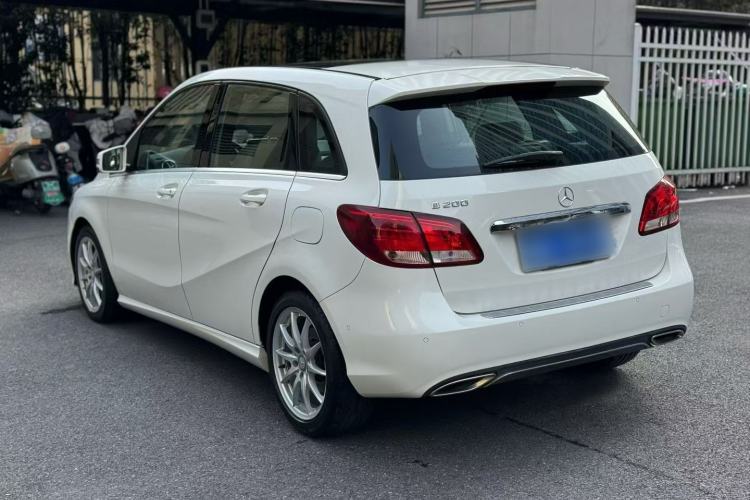 Used Mercedes-Benz B-Class 2015 B 200 Sport Edition