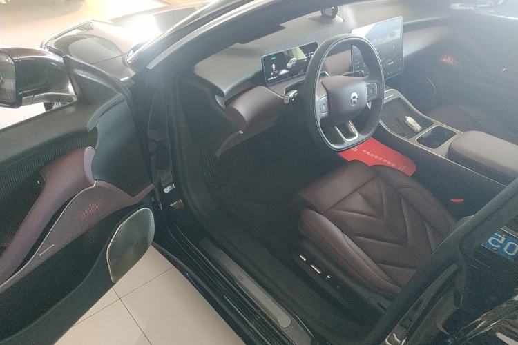 Used Nio ET5T 2025 75 kWh Touring