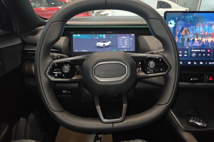 Used Lynk & Co 06 EM-P 2024 EM-P 126 Long-Range Max