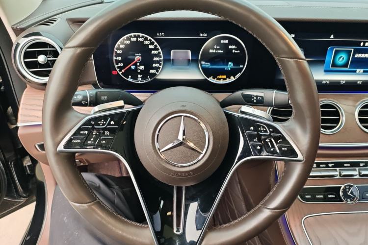 Used Mercedes-Benz E-Class 2018 Facelift E 300 L Luxury Edition