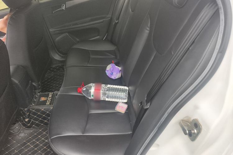 Used Roewe 350 2015 1.5L Automatic Luxury Sunroof Edition Left Rear Seat