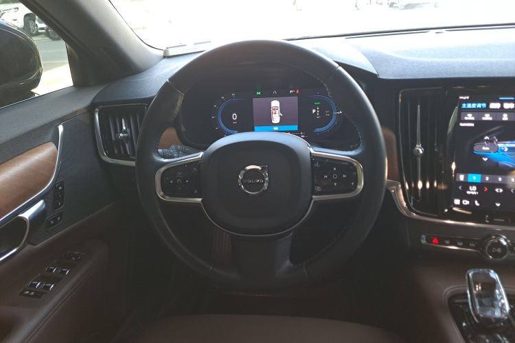 Used Volvo S90 New Energy 2022 Restyled T8 E-Drive Hybrid Zhiyi Luxury Edition