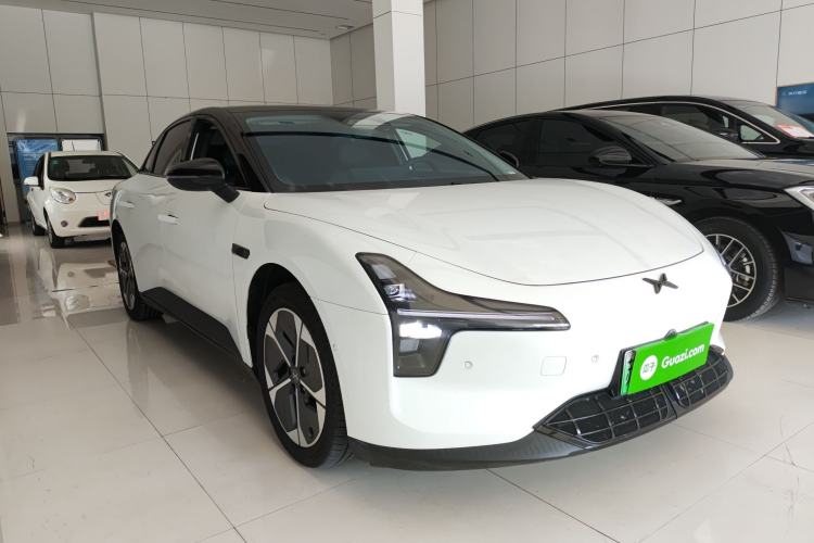 Used XPeng MONA M03 2024 515 Long-Range Front Right 45 Deg