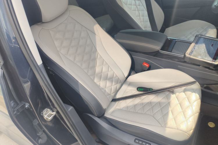 Used Volkswagen ID.6 CROZZ 2021 Long-Range PRO Edition
