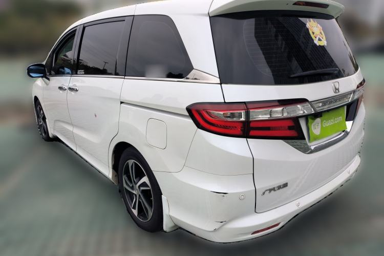 Used Honda Odyssey 2015 Revised 2.4L Luxury Edition