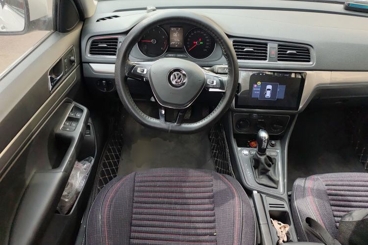 Used Volkswagen Lavida 2017 1.6L Automatic Comfort Edition