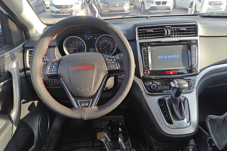 Used Haval H6 2015 Sport Edition 1.5T Automatic Two-Wheel Drive Luxury Model
