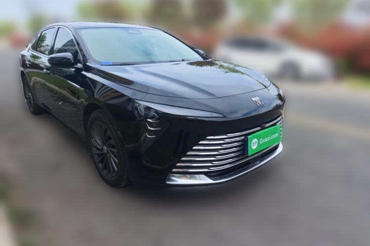 Used Buick LaCrosse 2025 28T Platinum Edition