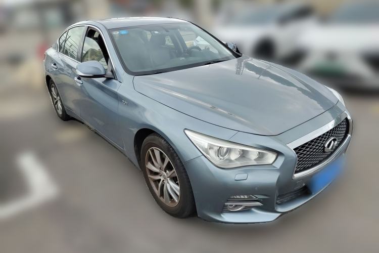 Used Infiniti Q50 2014 2.0T Comfort Edition
