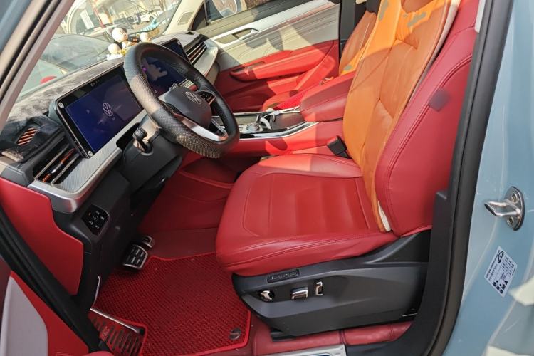 Used Volkswagen Tavendor 2023 380TSI Four-Wheel Drive R-Line First Edition Left Front Seat