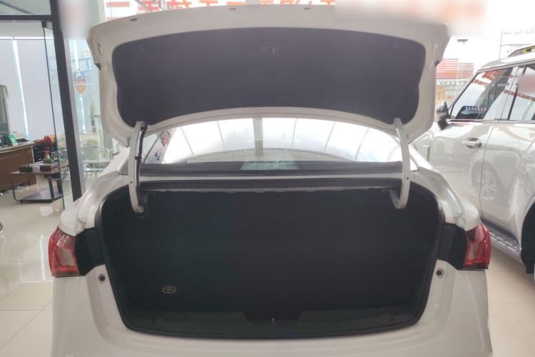 Used MG GT 2016 1.5L Automatic Value-Added Luxury Edition Trunk