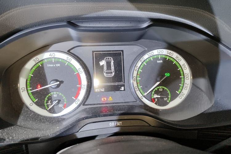 Used Skoda Kodiaq 2017 TSI330 7-Seater Two-Wheel-Drive Luxury Tech Edition
