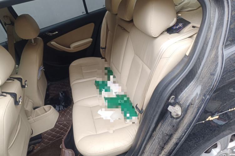 Used Volkswagen Lavida 2011 1.4 TSI DSG Prestige Edition Left Rear Seat