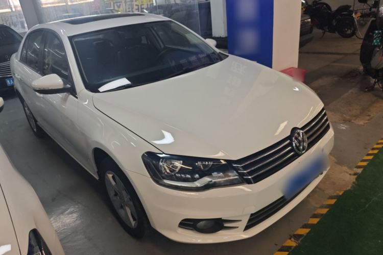Used Volkswagen Bora 2014 1.6L Manual Comfort Model
