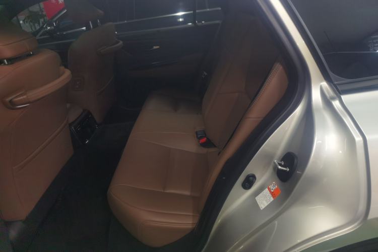 Used Toyota Crown 2024 2.5L Ultimate Edition