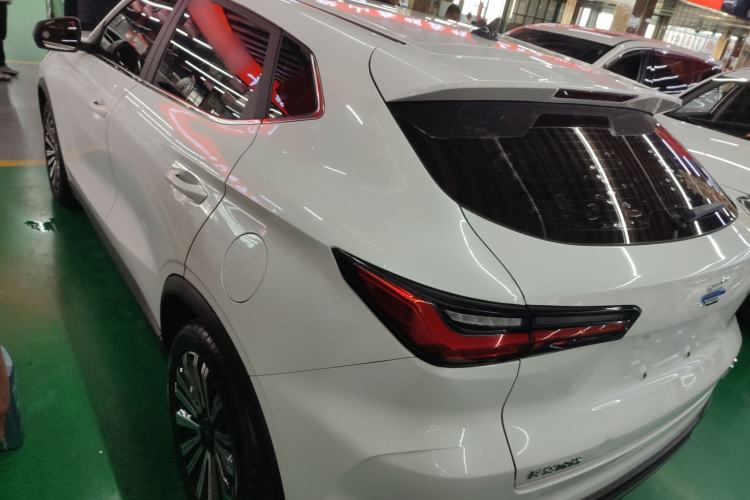 Used CHANGAN OSHAN X5 2021 1.6L CVT Luxury Model
