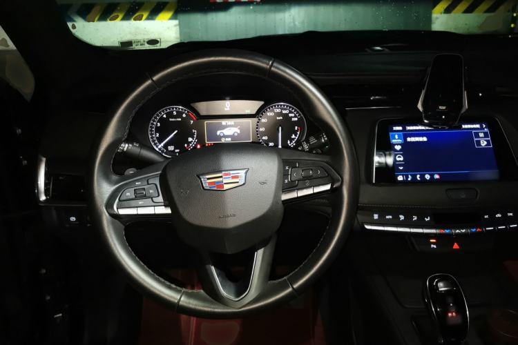 Used Cadillac XT4 2022 28T Two-Wheel Drive Fashion Edition Steering Wheel