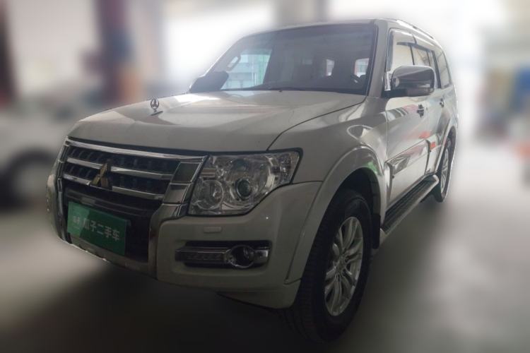Used Mitsubishi Pajero 
