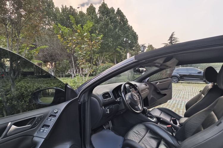 Used Volkswagen Golf 2012 1.4TSI Luxury Convertible Edition
