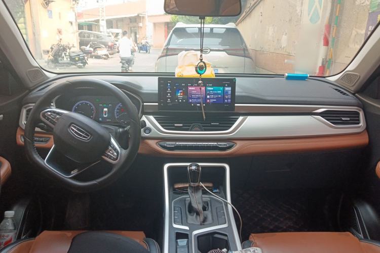 Used Geely Auto Vision X6 2020 1.4T CVT Luxury Edition Center Console