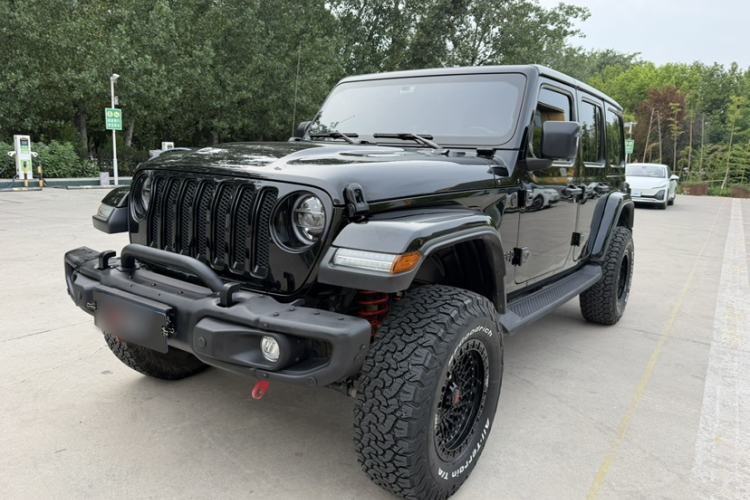 Used Jeep Wrangler 2022 2.0T High Altitude Four-Door Edition Guazi used car, China used car export, Used car for sale, Used  cars, Cheapest cars for sale