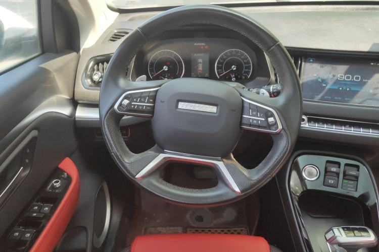 Used Haval H2s 2017 Red-Label 1.5T Dual-Clutch Elite Model Steering Wheel