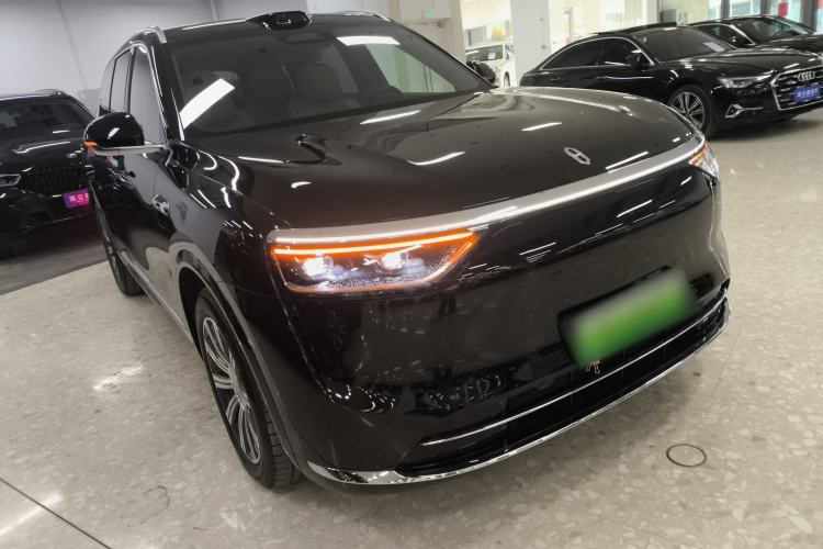 Used Hima AITO M8 2025 Extended-Range Max Version 37 kWh 6-Seater Exterior 2