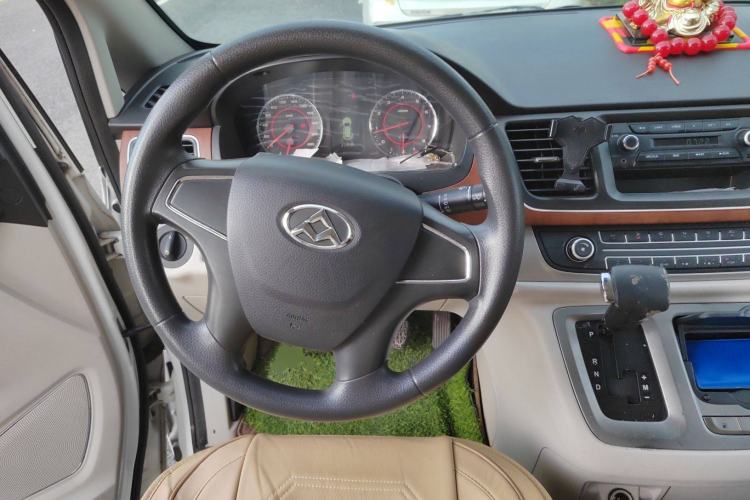 Used SAIC MAXUS G10 2014 2.0T Automatic Elite Edition Steering Wheel