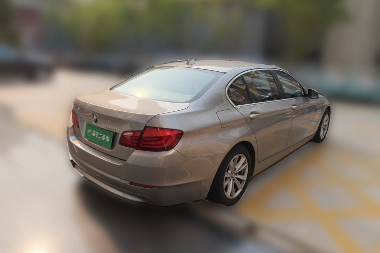 Used BMW 5 Series 2013 525Li Leading Model Rear Right 45 Deg