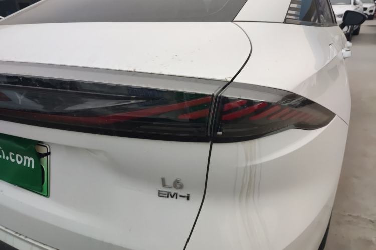 Used Geely Galaxy L6 2025 EM-i 140km Starship Edition
