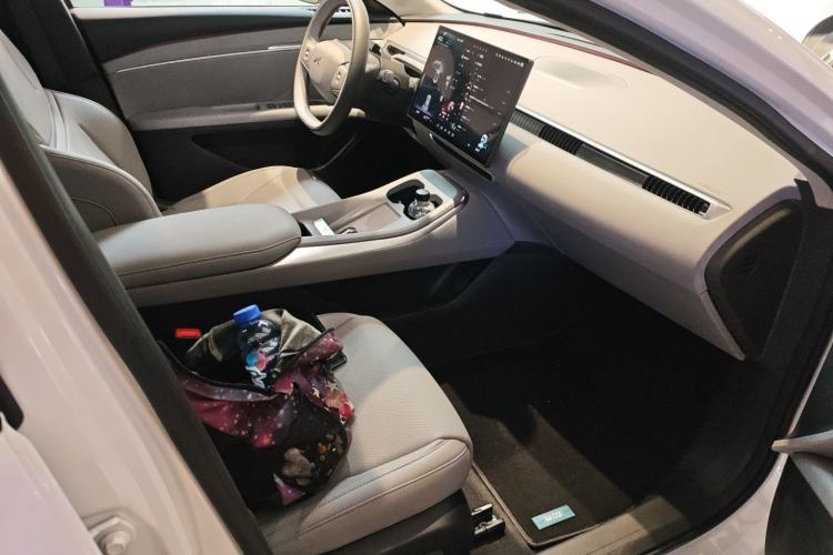 Used XPeng MONA M03 2025 600 with Ultra-Long Range Max