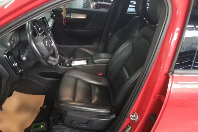 Used Volvo XC40 2021 T4 4x4 SmartDrive Fashion Edition
