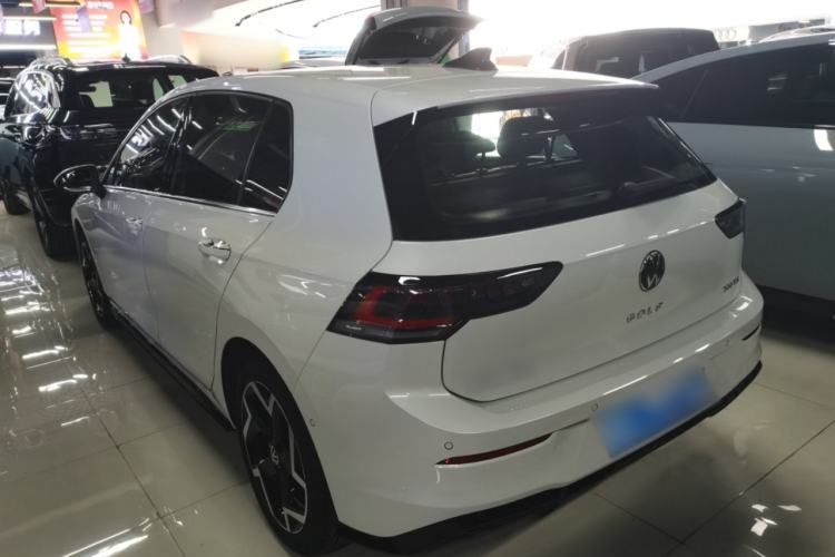 Used Volkswagen Golf 2025 300TSI R-Line