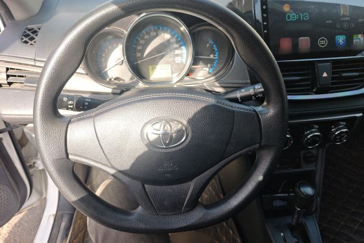 Used Toyota YARiS L Zhi Xuan 2017 1.5E CVT Enhanced Performance Edition Steering Wheel