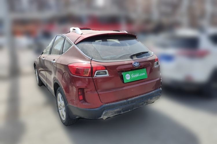 Used Bestune X80 2013 2.0L automatic comfort version