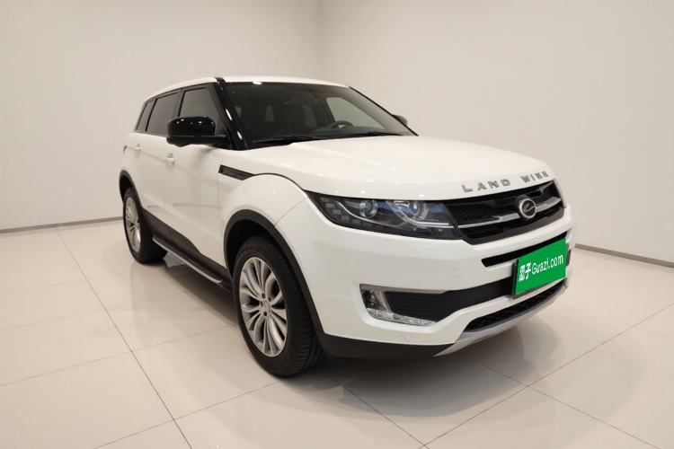 Used Land X7 2015 2.0T Panoramic Prestige Edition Exterior 2
