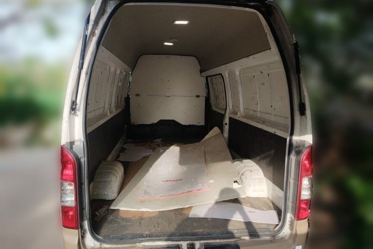 Used Foton Scenic G7 2022 2.4L Gasoline Commercial Version Long Wheelbase High-Roof Van 2 Seats 4K22D4M Trunk