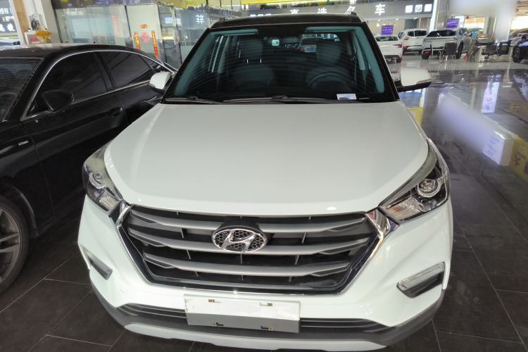 Used Hyundai ix25 2017 1.4T Automatic Smart Version
