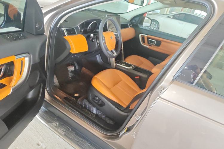 Used Land Rover Discovery Sport 2016 2.0T SE Driver Seat