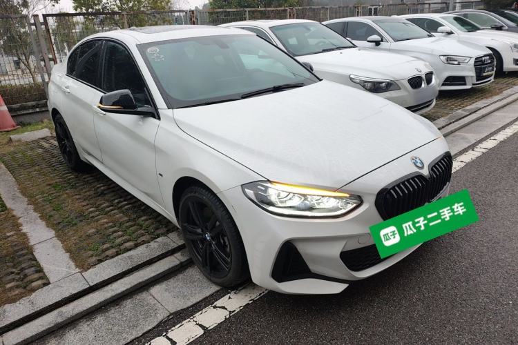 Used BMW 1 Series 2023 125i M Sport Night Edition Front Right 45 Deg