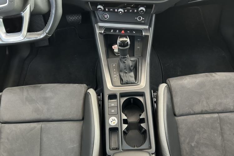 Used Audi Q3 2023 35 TFSI Fashion Dynamic Model (1.5T)
