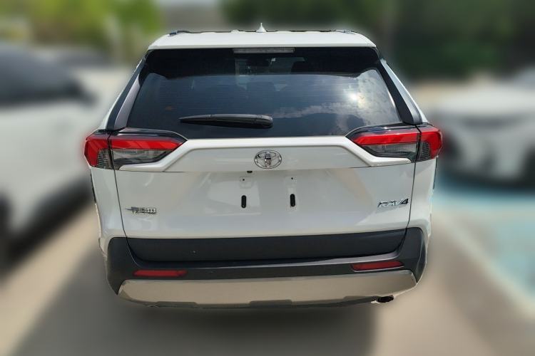 Used Toyota RAV4 2023 2.0L CVT Two-Wheel Drive Fashion Plus Edition Rear